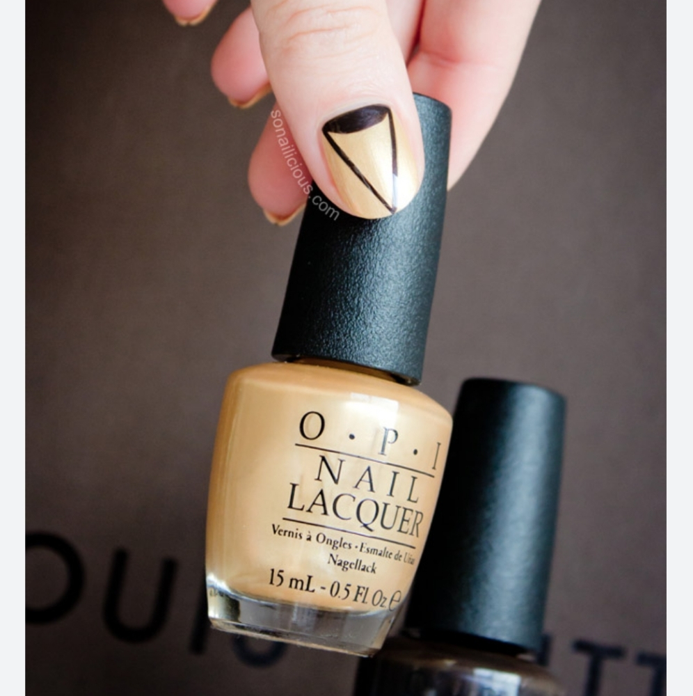💅 3/$20 OPI Rollin' In Cashmere
